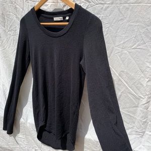 Aritzia Wilfred Black Longsleeve